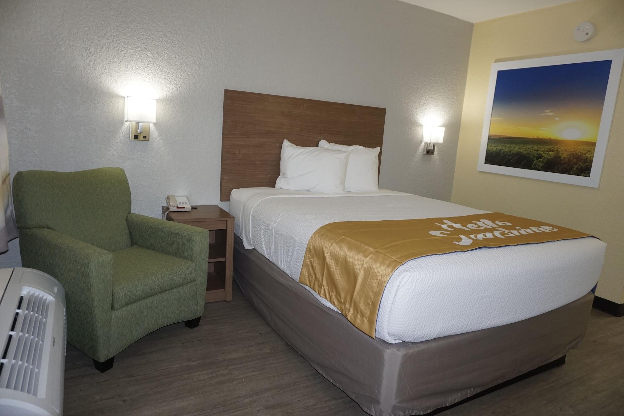 Days Inn By Wyndham Apopka/Orlando Екстериор снимка