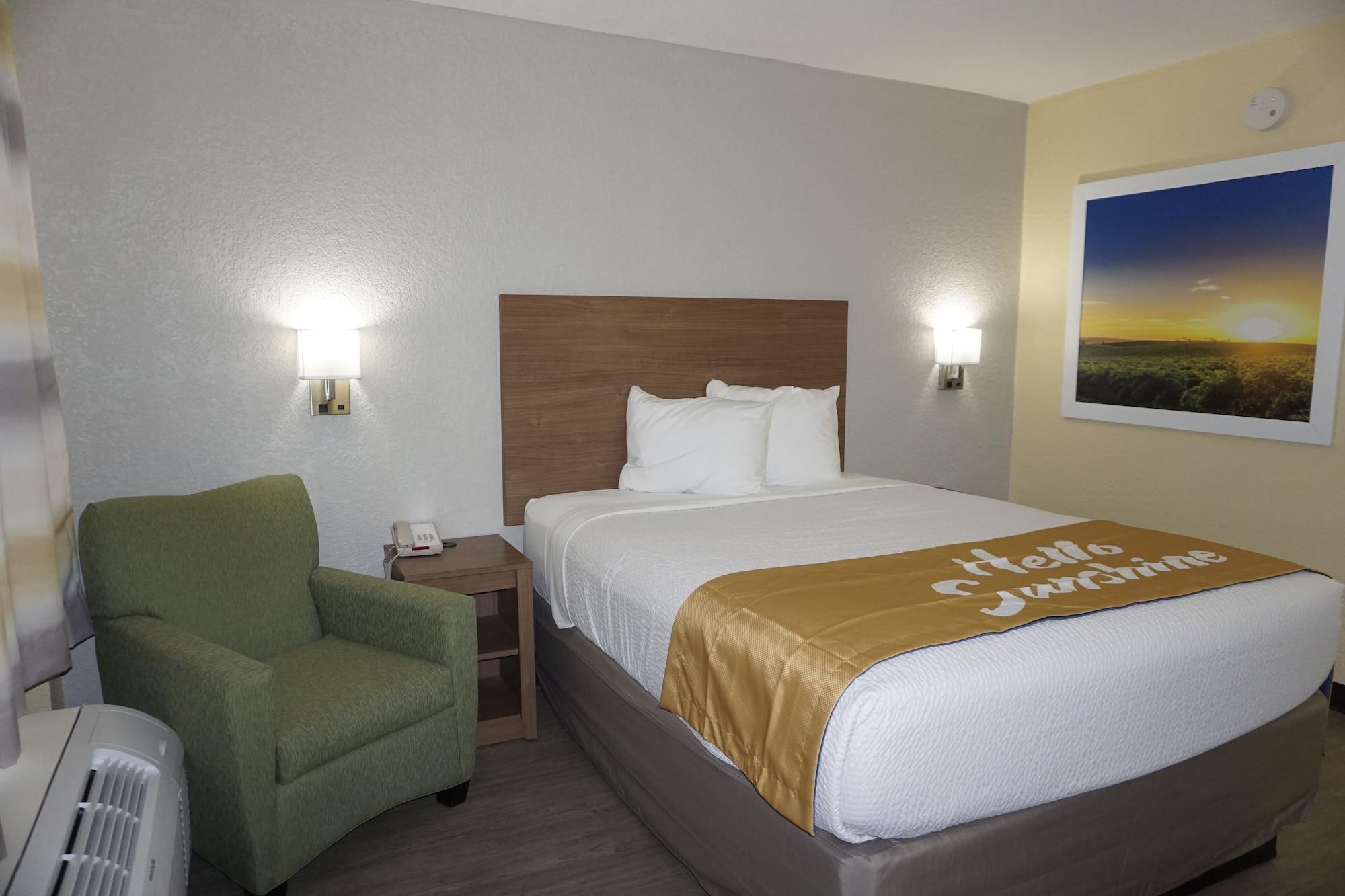 Days Inn By Wyndham Apopka/Orlando Екстериор снимка