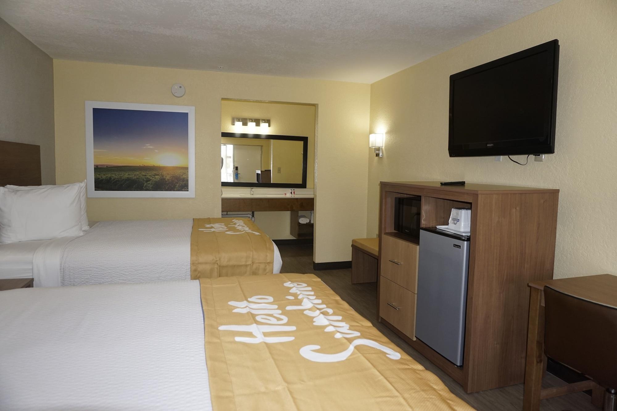 Days Inn By Wyndham Apopka/Orlando Екстериор снимка